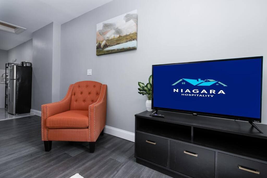 Cozy Micro Apartment, Minutes From Falls Niagara Falls Exterior foto